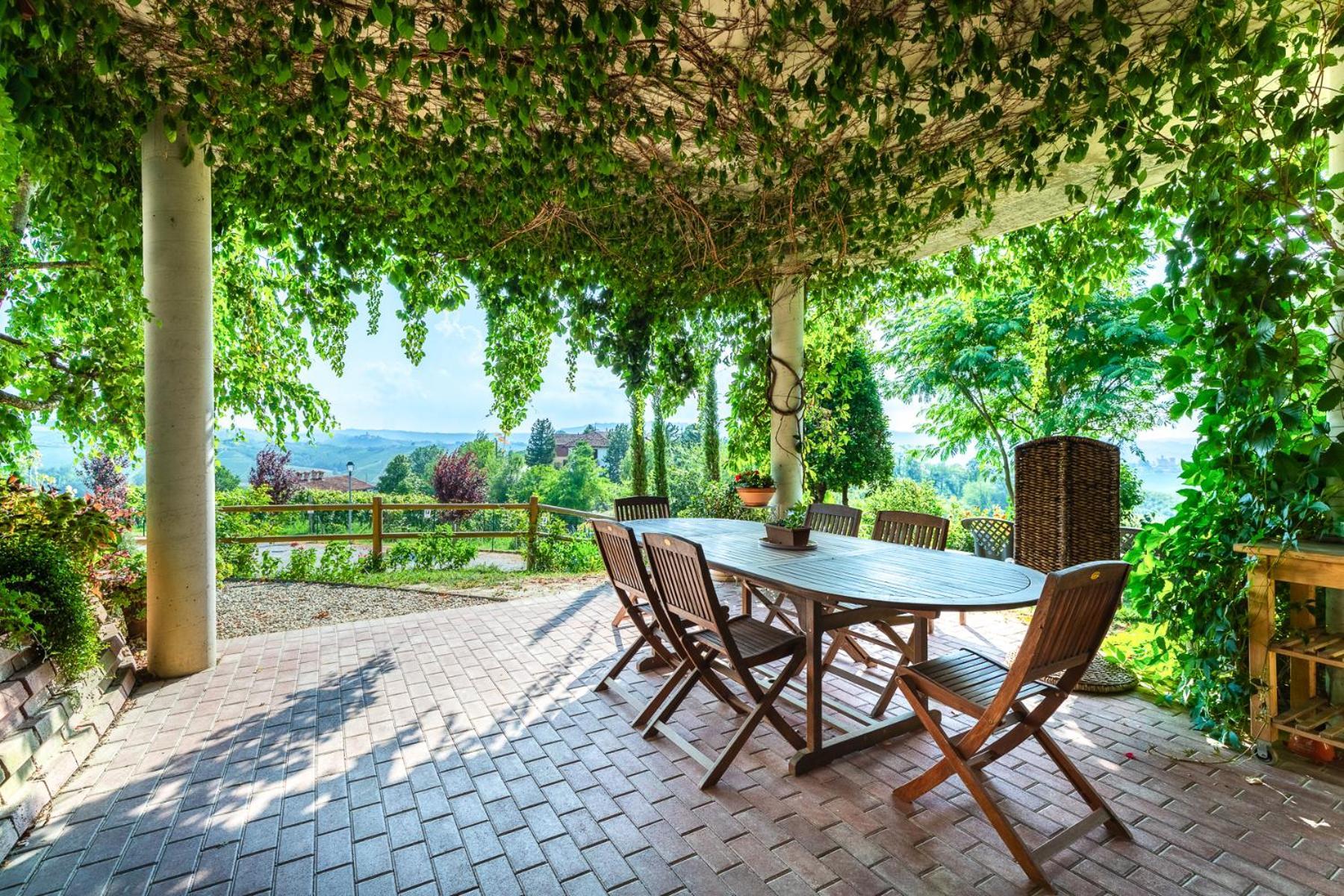 Il Cortile Suites Diano dʼAlba Eksteriør billede
